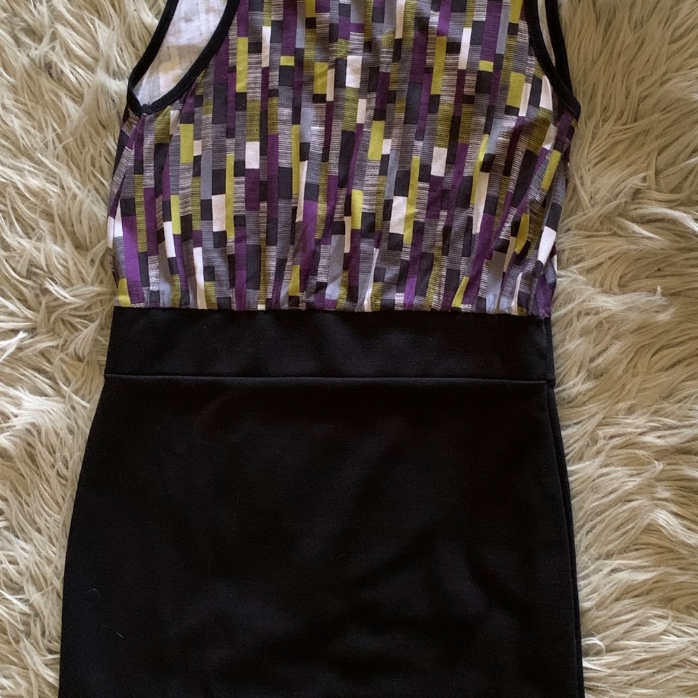 Dress - Picture 3 of 7